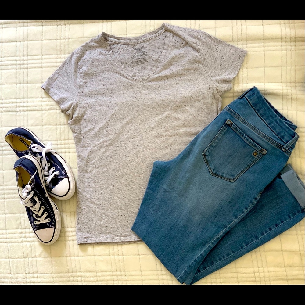 Tee shirt